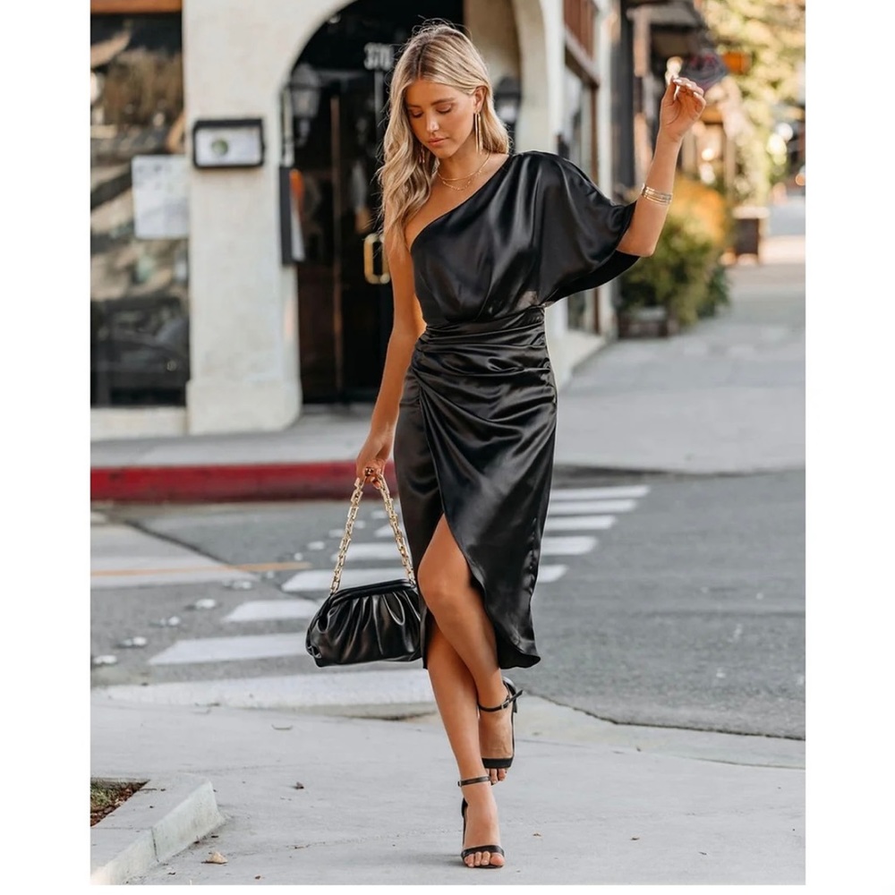 Vici Dress